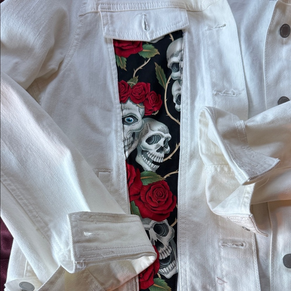 Universal Thread White Denim Jacket - Picture 5 of 10